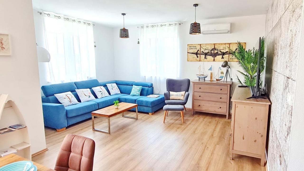 Villa Mira 普拉 外观 照片